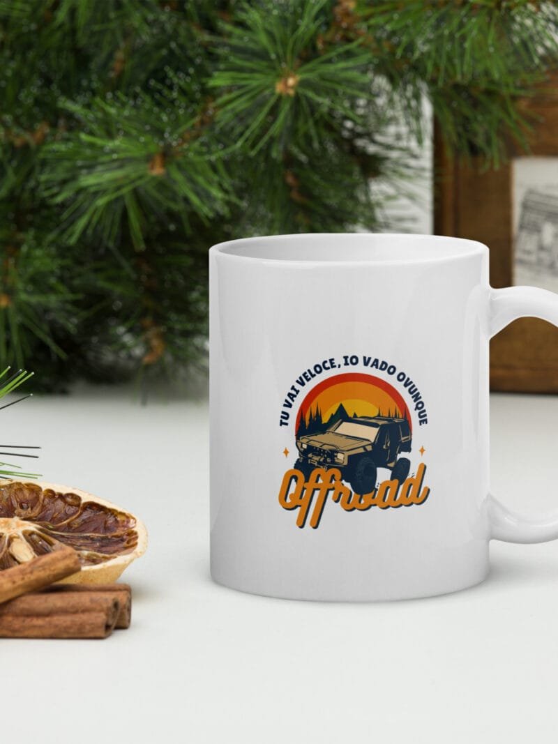 Tazza bianca lucida con grafica Off Road