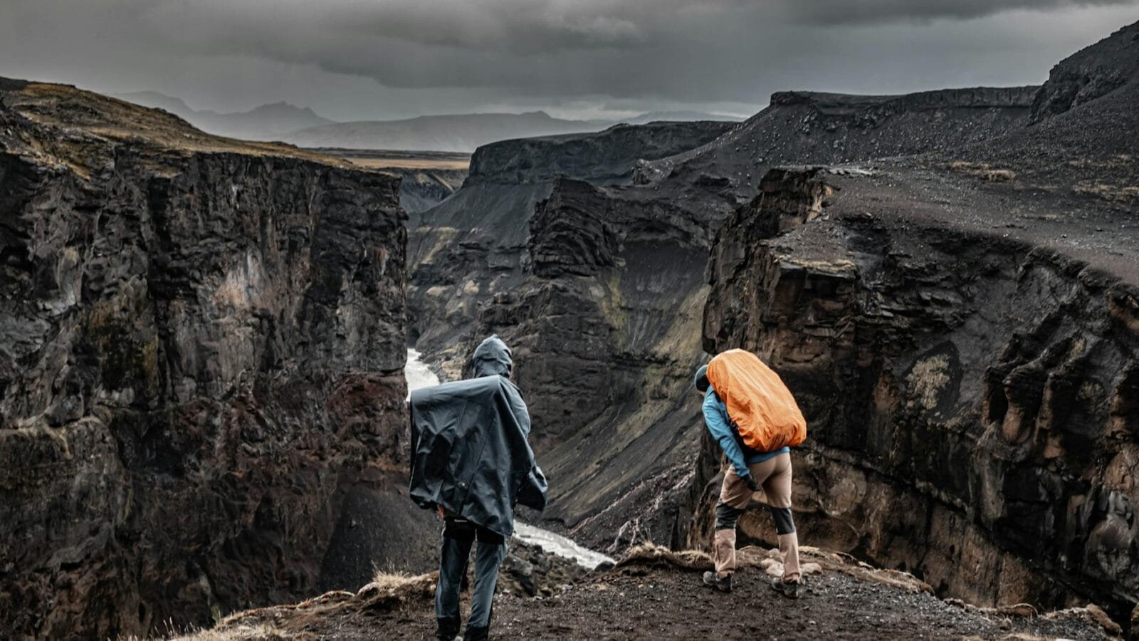 journey through the vastness of laugavegur